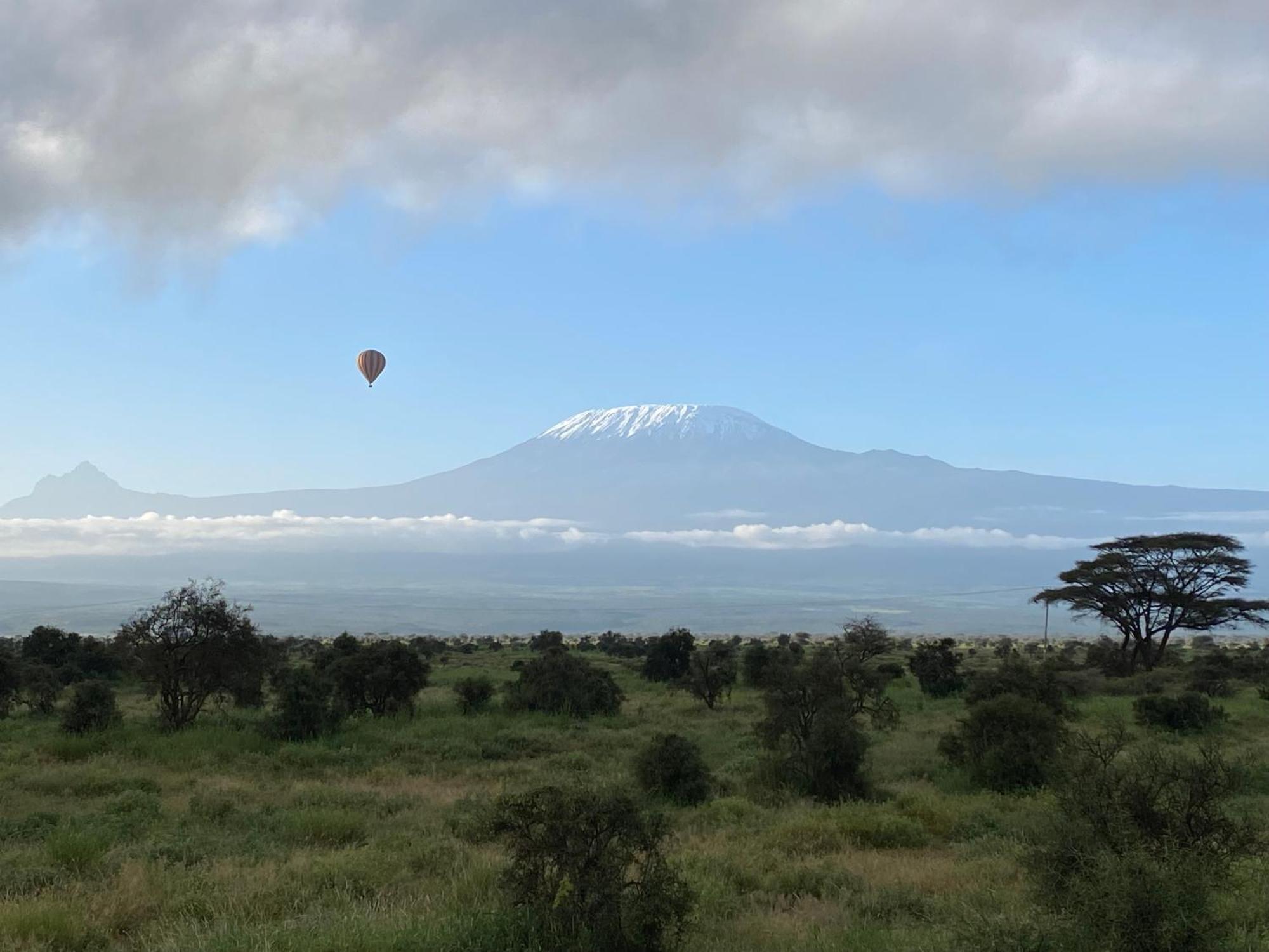 Amboseli Discovery Camp Eksteriør bilde