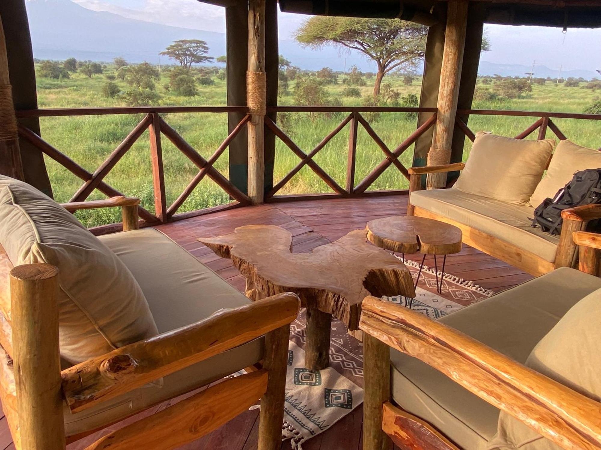 Amboseli Discovery Camp Eksteriør bilde