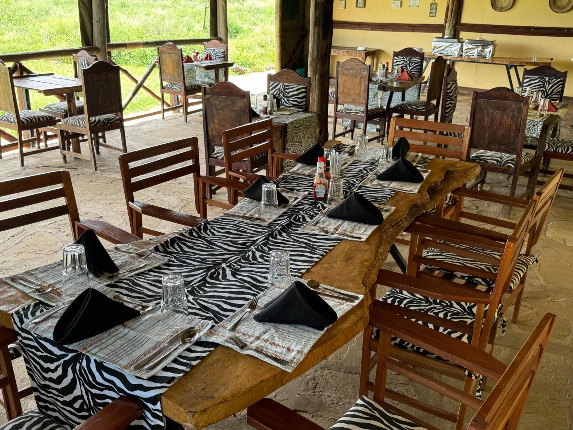 Amboseli Discovery Camp Eksteriør bilde