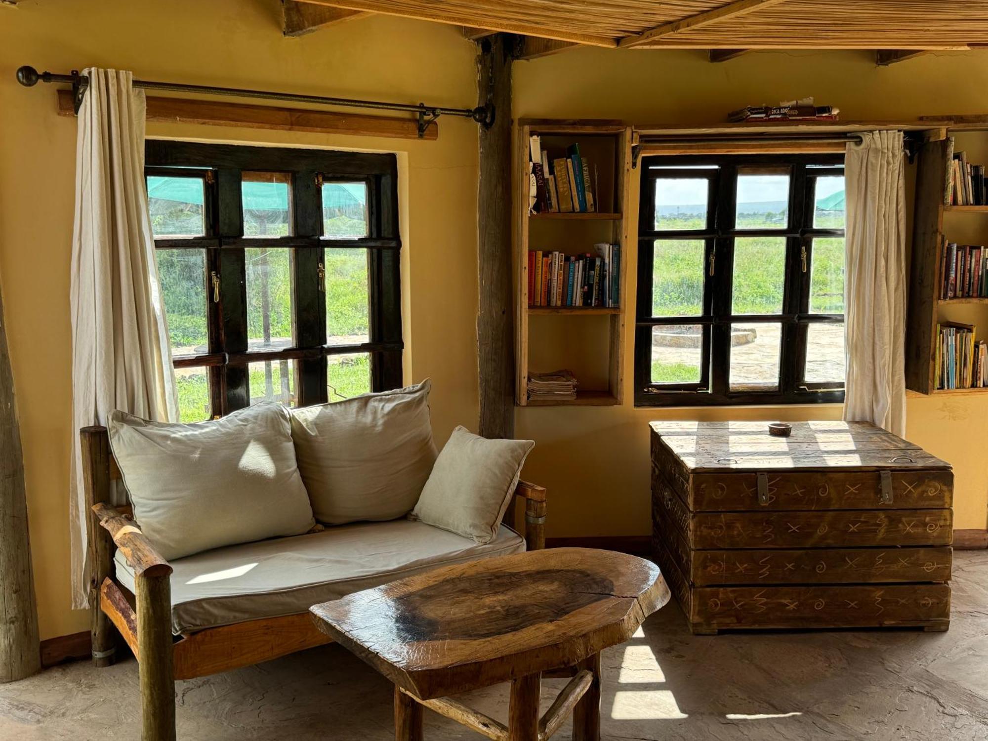 Amboseli Discovery Camp Eksteriør bilde