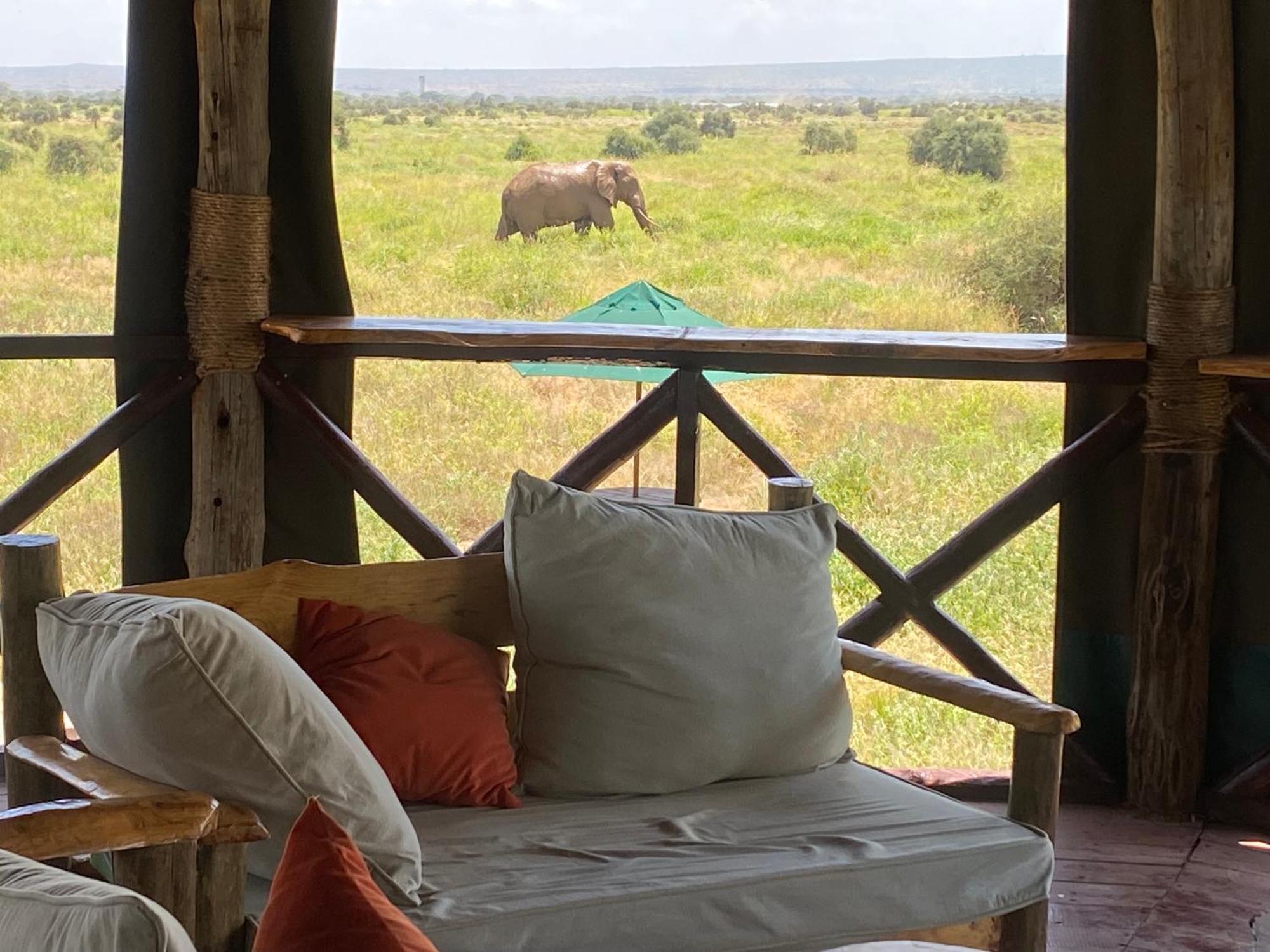 Amboseli Discovery Camp Eksteriør bilde